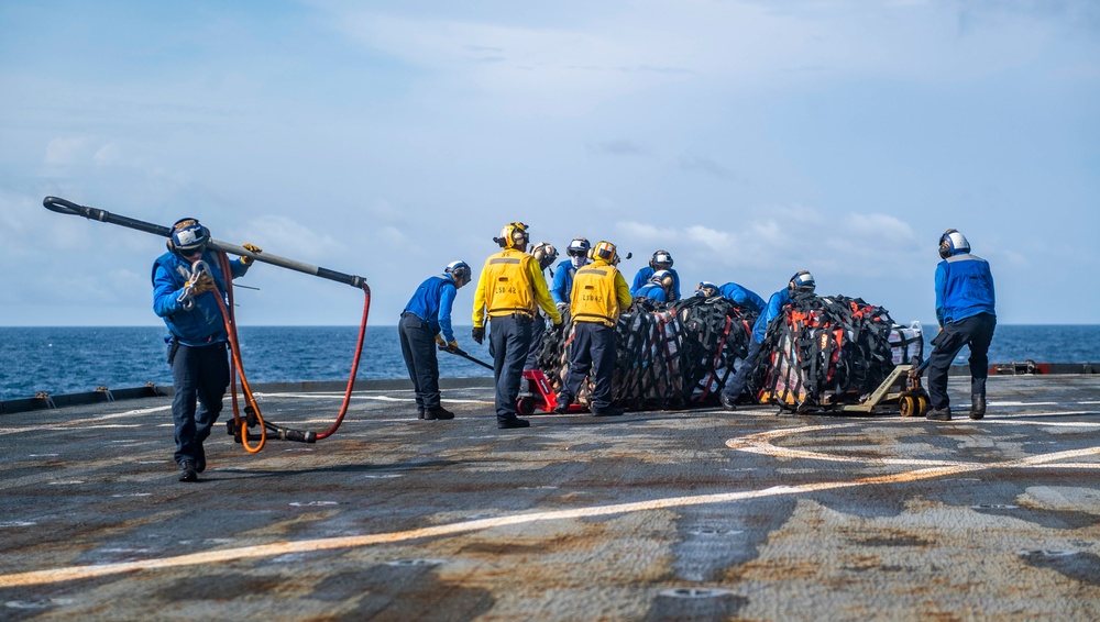 USS Germantown (LSD 42) Conducts a Vertical Replenishment-at-Sea with USNS Alan Shepard (T-AKE 3)