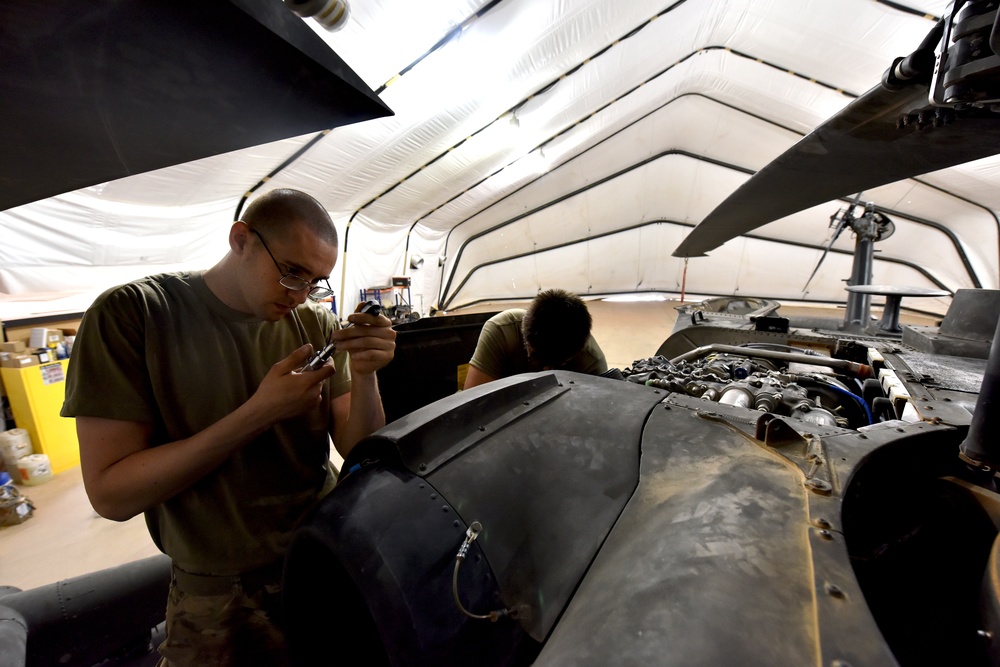 UH-60 Blackhawk maintainers keep helicopters flying