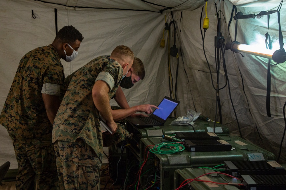 MWCS-18 Conducts Training During COMMEX