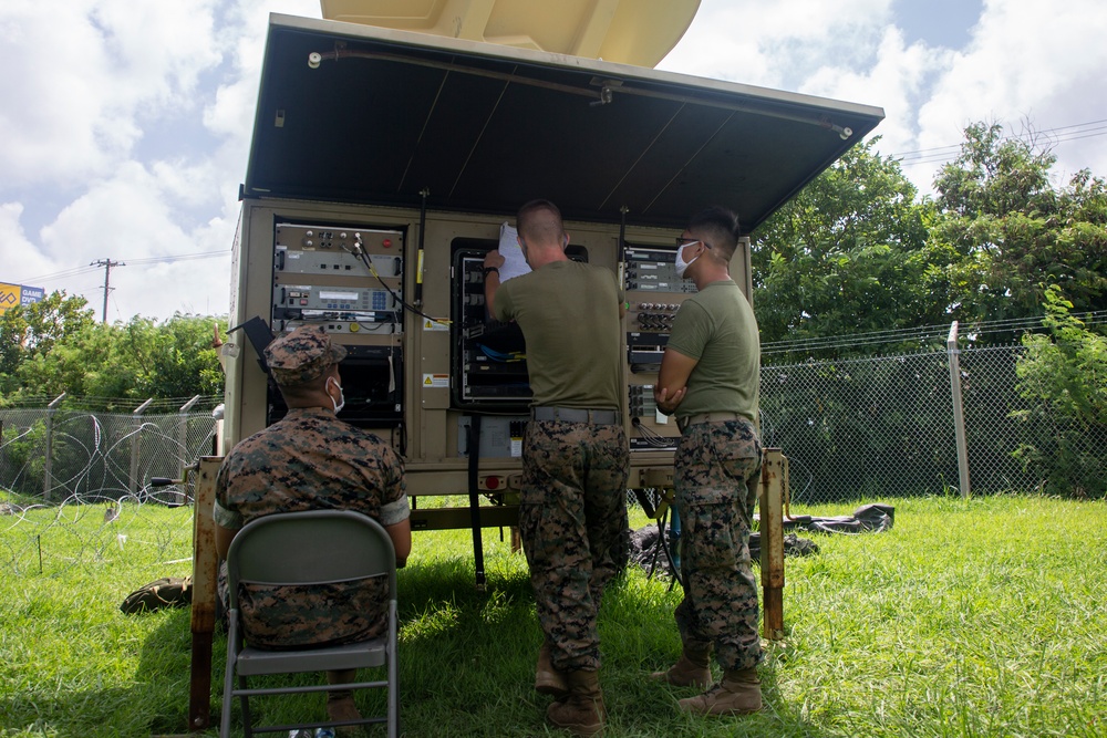 MWCS-18 Conducts Training During COMMEX