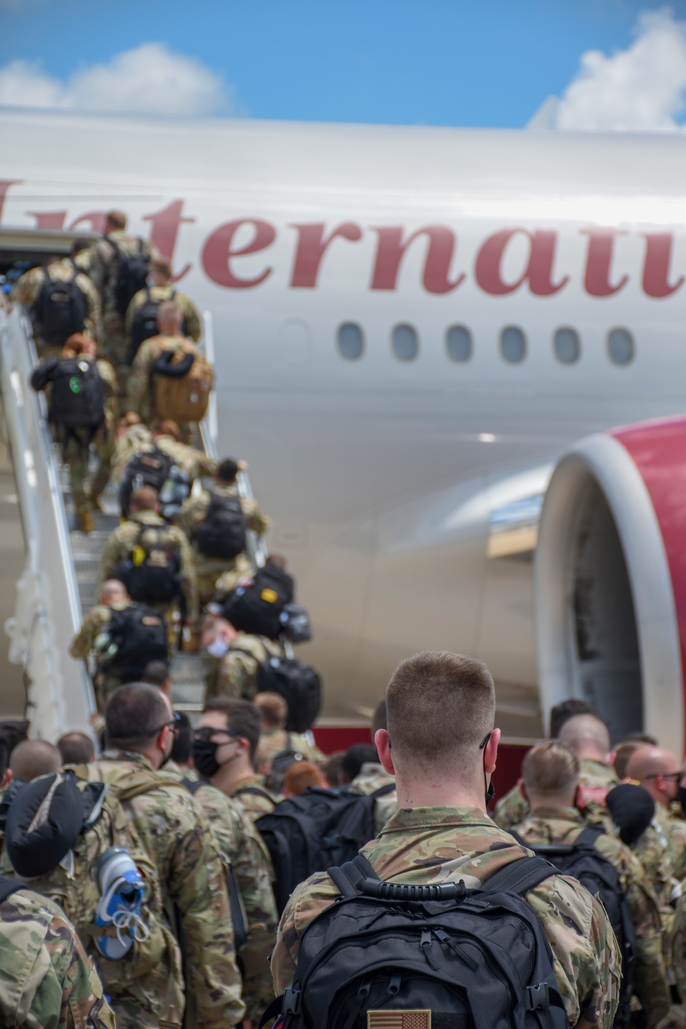 442d Fighter Wing members leave for deployment