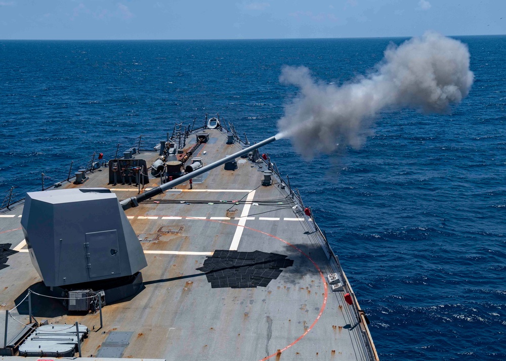 USS Mustin Conducts Live Fire Exercise