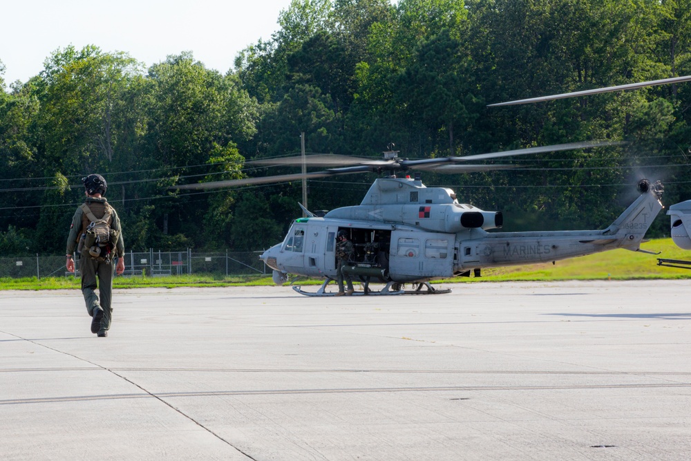 HMLA-167 flight