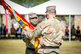 To lead and direct: 1st Armored Division change of command