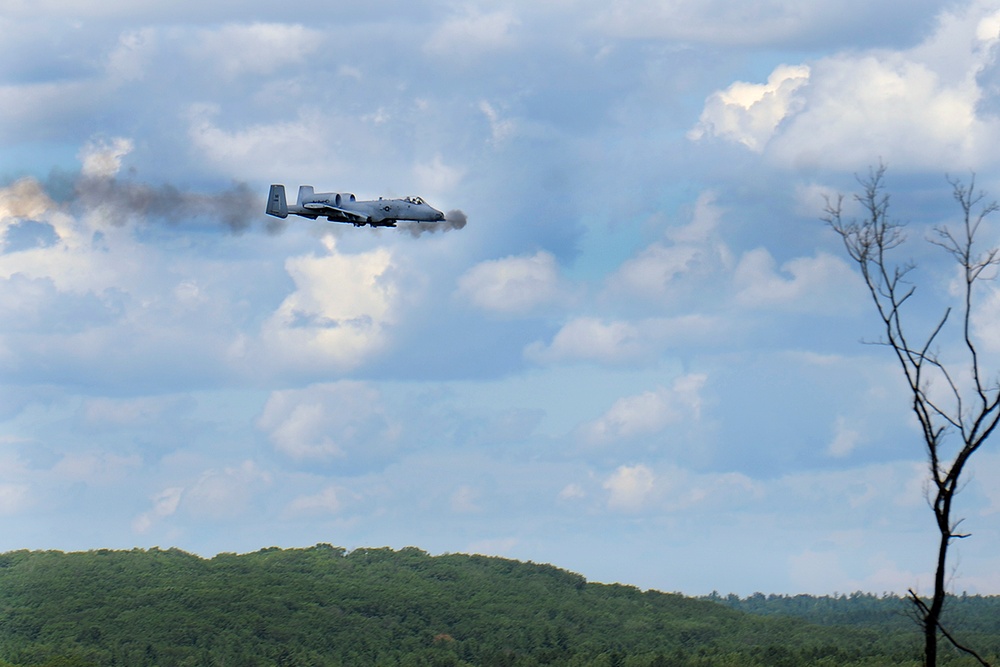 The A-10 Thunderbolt II visits Northern Strike 20 Community Day