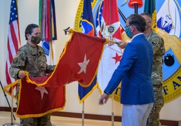 U.S. Army Reserve receives new commanding general, Chief Army Reserve