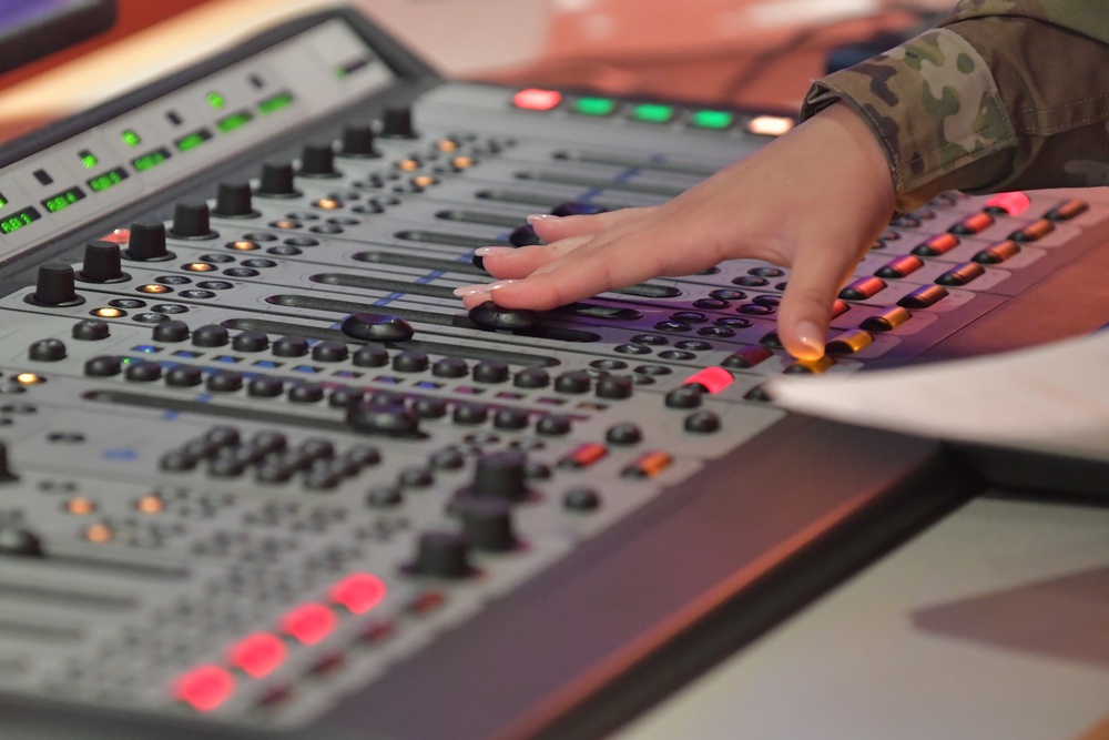 On the air one last time with 86th AW leadership