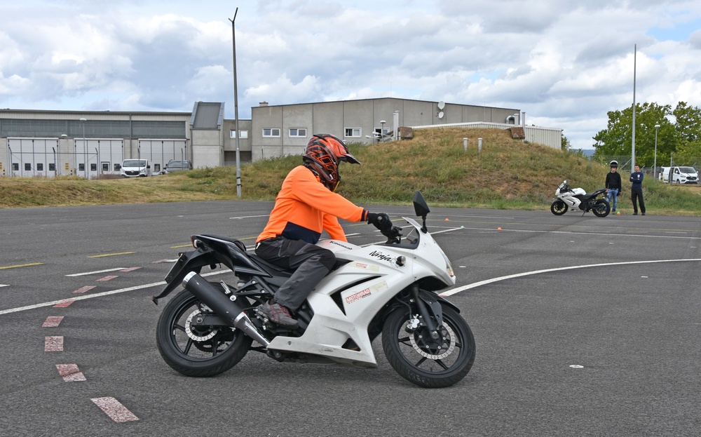 Motorcycle courses help Soldiers hone skills