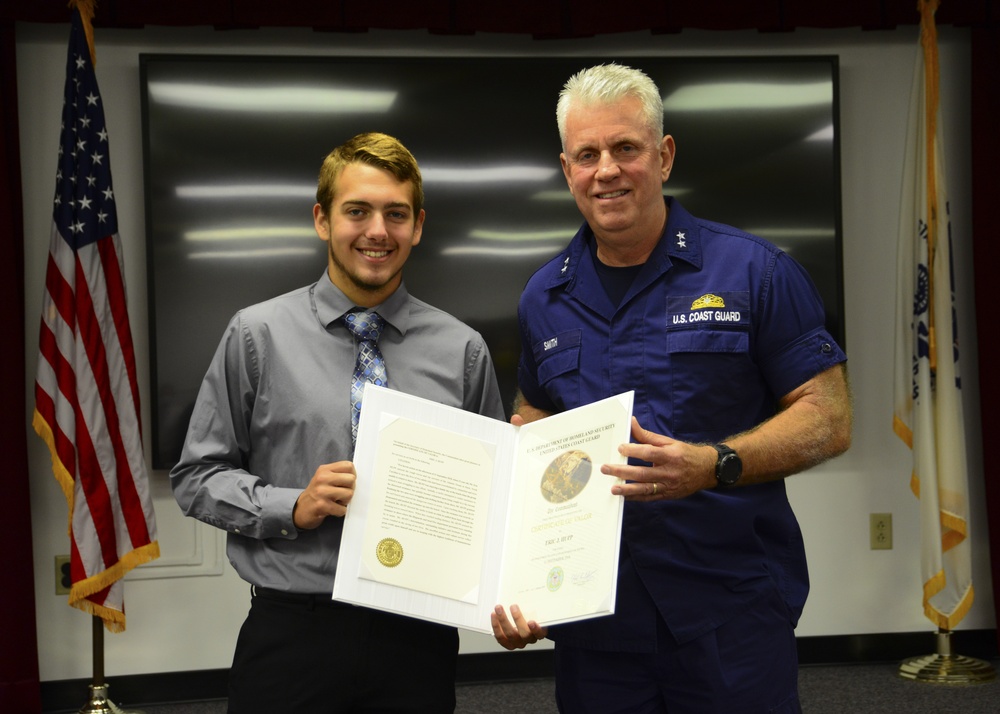 Eric Hupp Receives Certificate of Valor