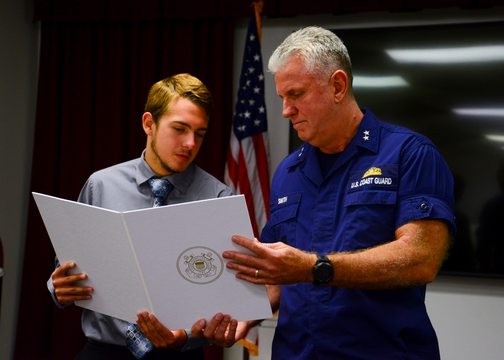 Eric Hupp Receives Certificate of Valor