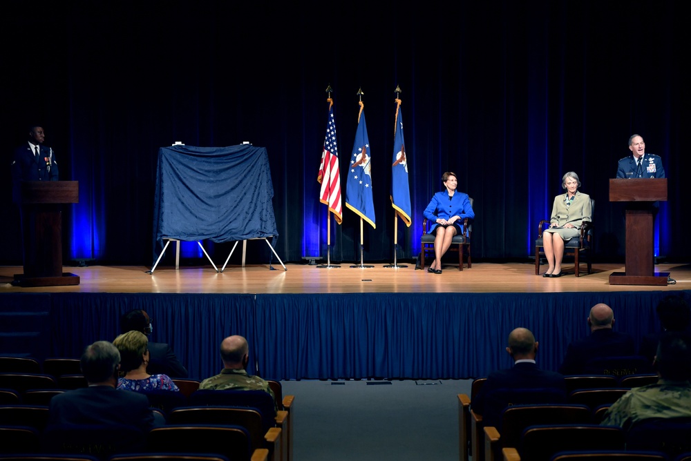 Former Secretary Wilson's Official Portrait Unveiling