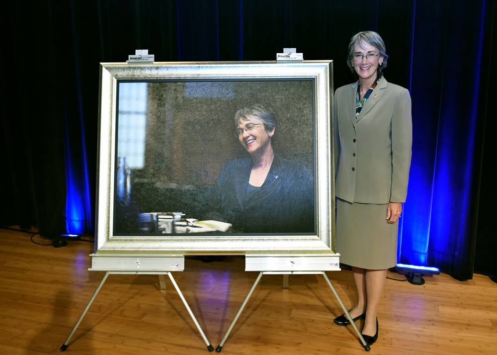 SecAF Wilson Painting Portrait Unveiling Ceremony