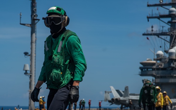 USS Ronald Reagan (CVN 76) Underway Operations