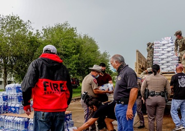 Texas Military Members deliver water and ice to south Texas towns affected by Hurricane Hanna