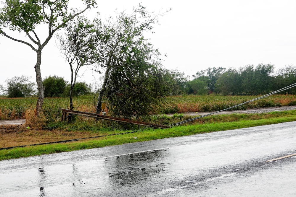 Texas Military Members deliver water and ice to south Texas towns affected by Hurricane Hanna