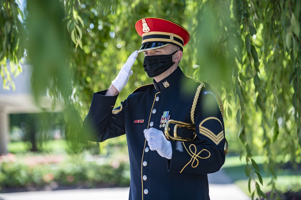 Modified Military Funeral Honors for U.S. Army Sgt. 1st Class Frank Ehlinger in Section 60