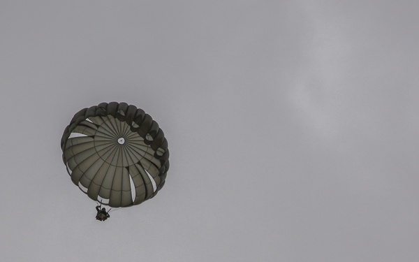 19th Group Paratroopers conduct static line airborne training