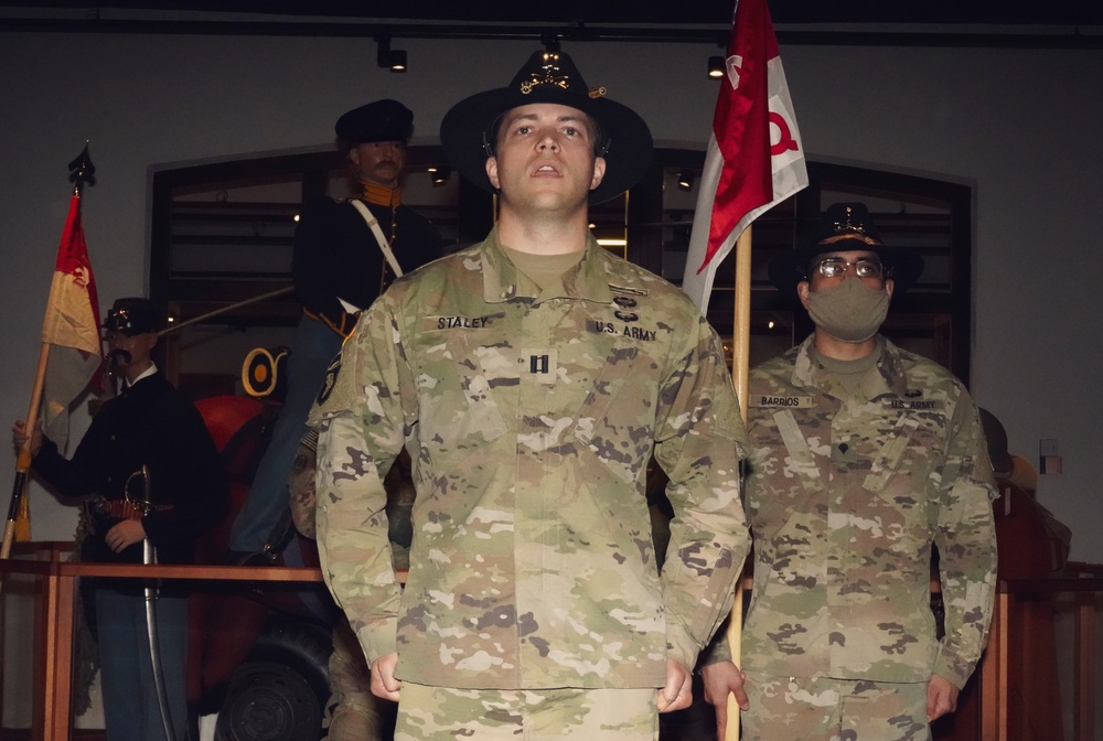 2CR’s RHHT holds change of command ceremony