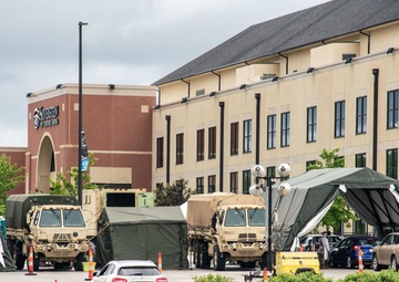 Missouri Guardsmen conduct COVID testing in Independence
