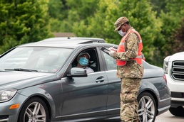 Missouri Guardsmen conduct COVID testing in Independence