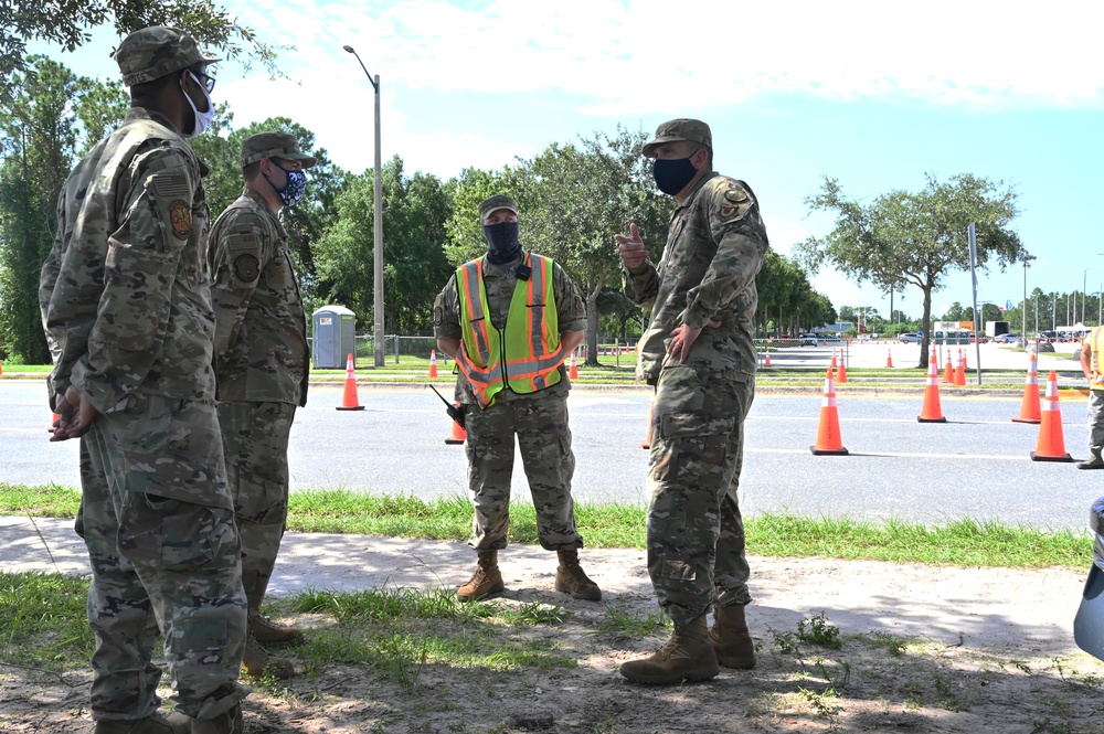 Brig. Gen. Michael Valle visits FLANG Airmen