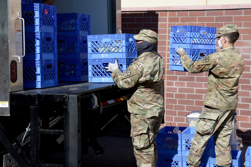 Arizona National Guard continues to support local food banks
