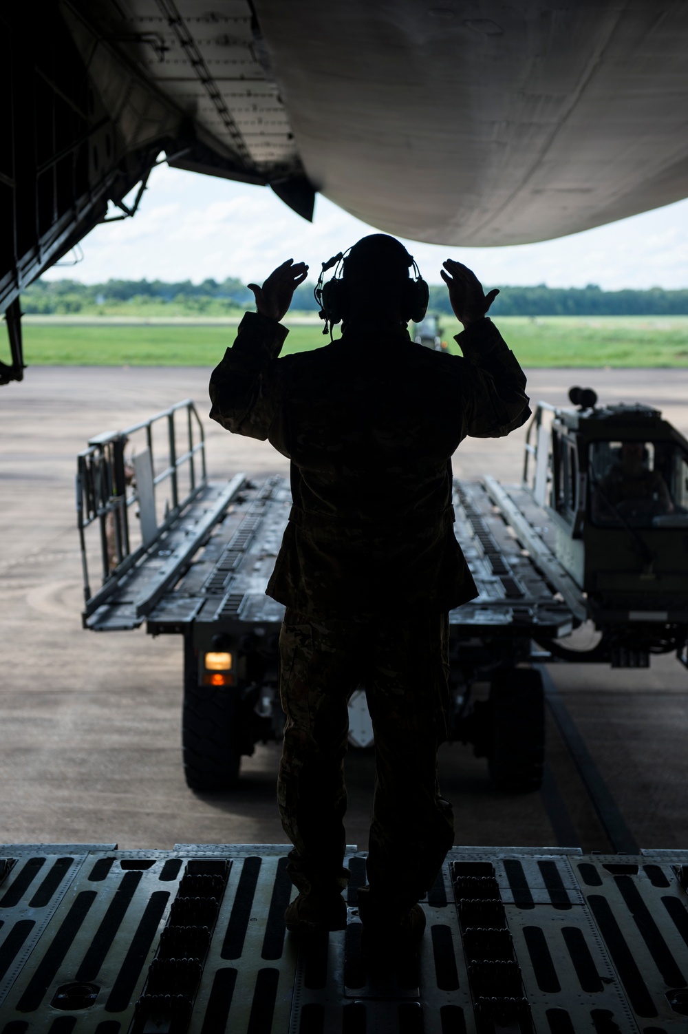 621 CRW tests hurricane relief capabilities during COVID-19