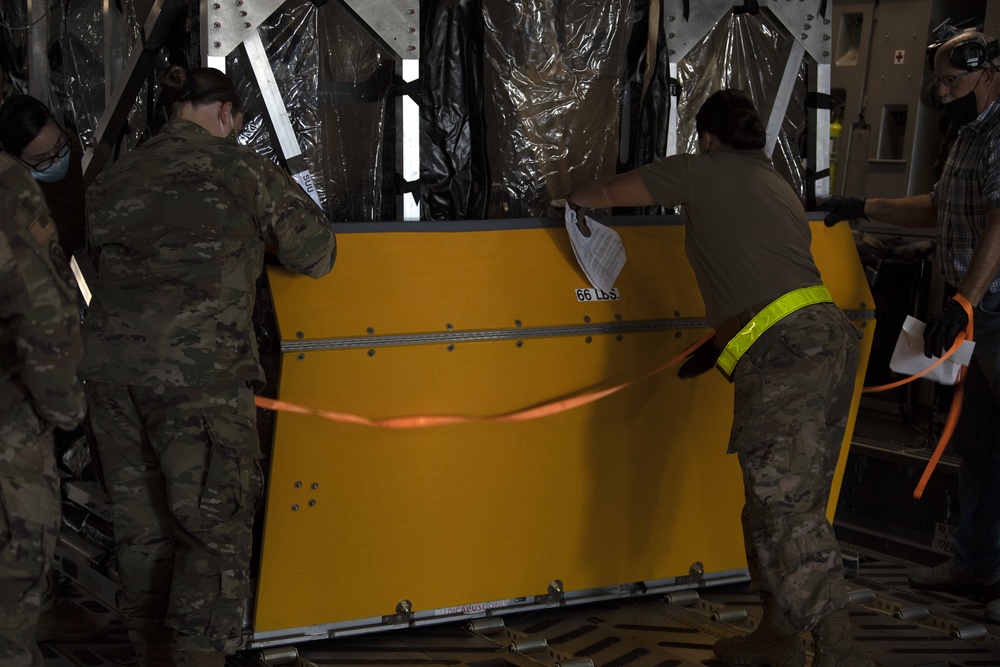 Travis AFB designs TIS ramp, supports evacuation of U.S. service member with COVID-19