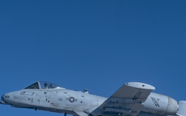 Tankers refuel A-10's