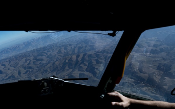 Tankers refuel A-10's