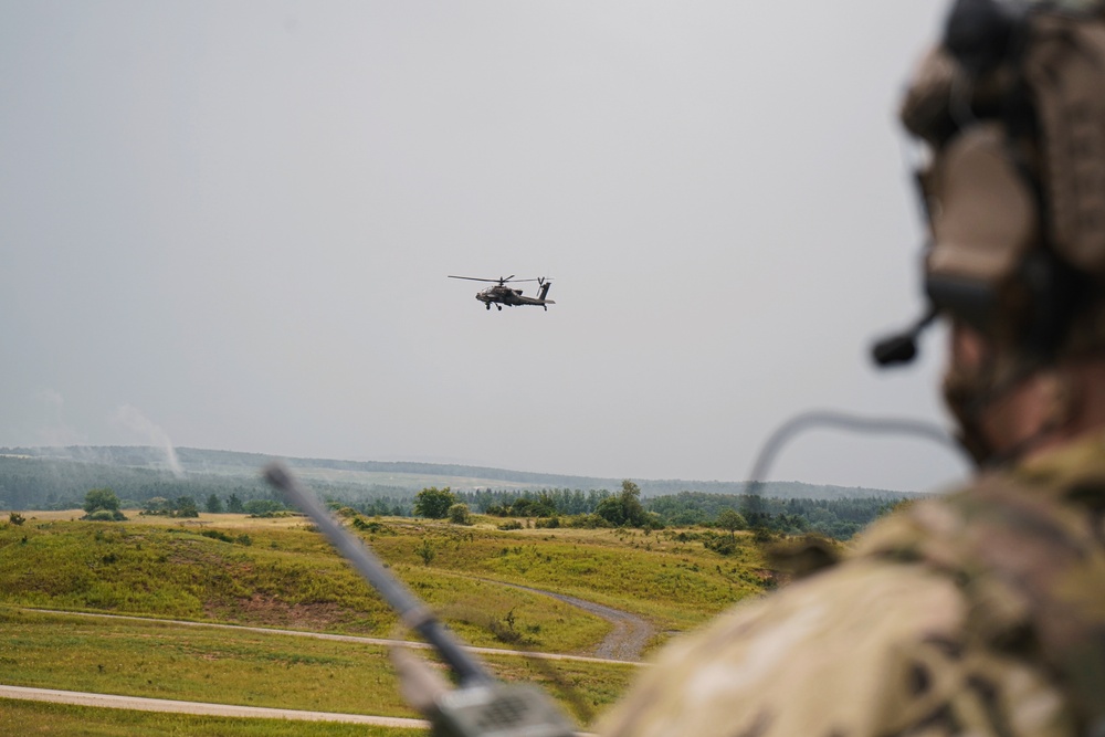 1/2CR executes Apache gunnery training