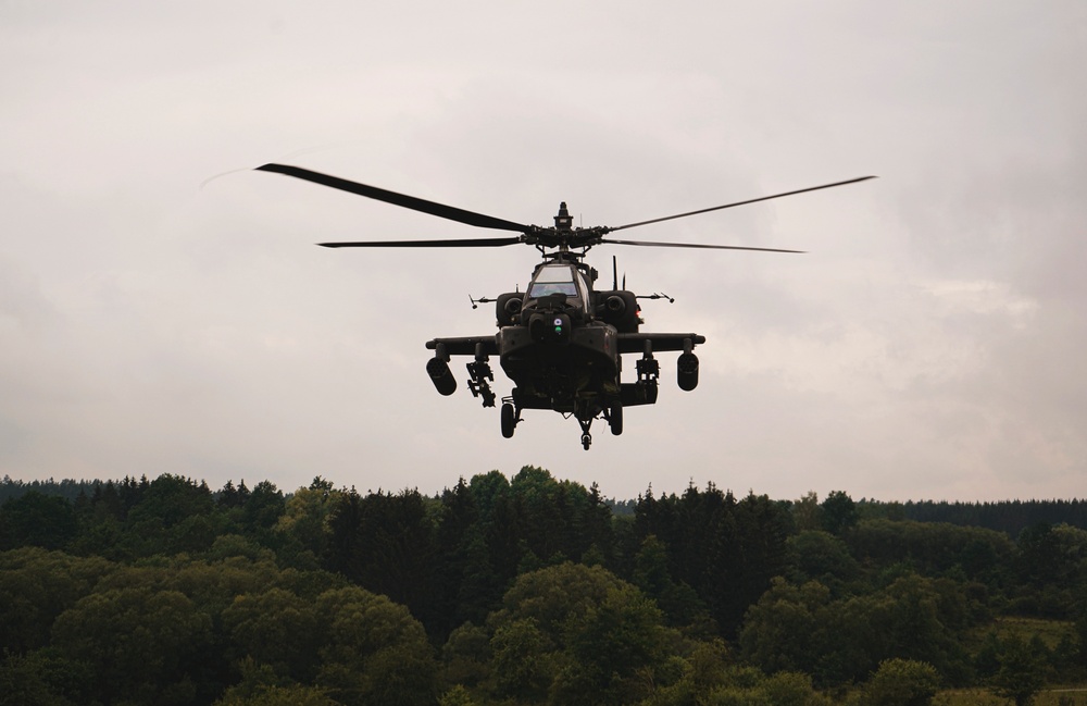 1/2CR executes Apache gunnery training