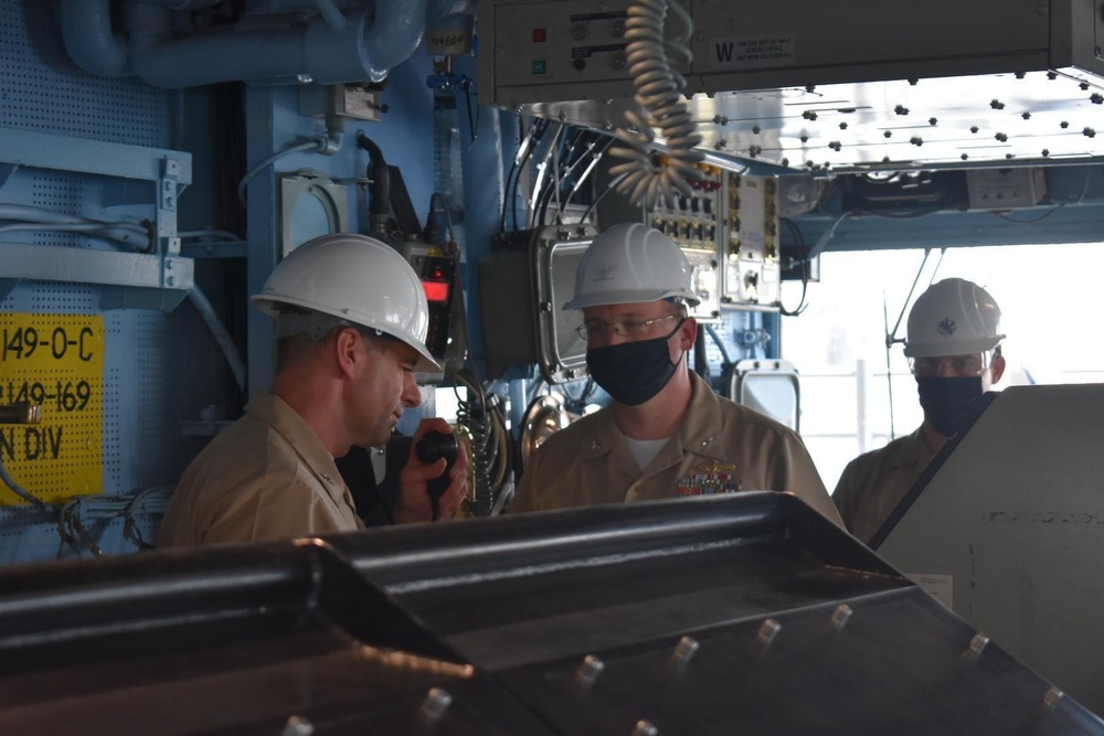 USS Mobile Bay holds change of command