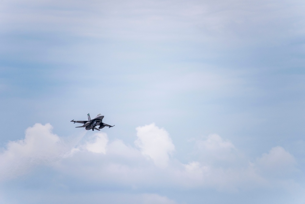 180th Fighter Wing Conducts Training Flights