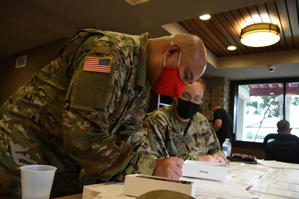 Army Reserve Soldiers mobilize in support of federal response to COVID-19 pandemic