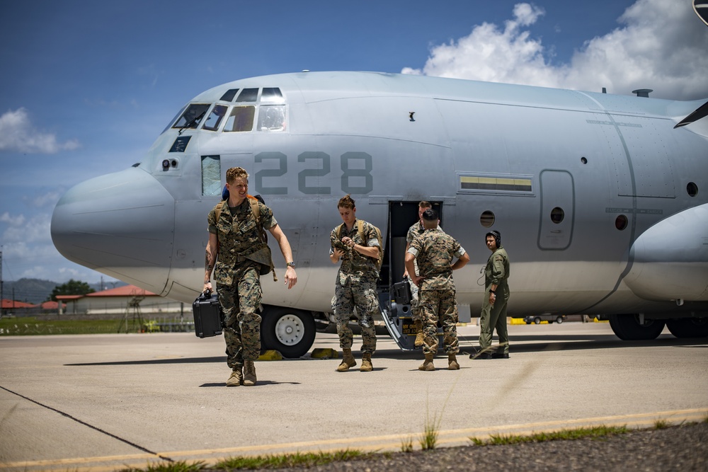 Task force US Marines land in Honduras