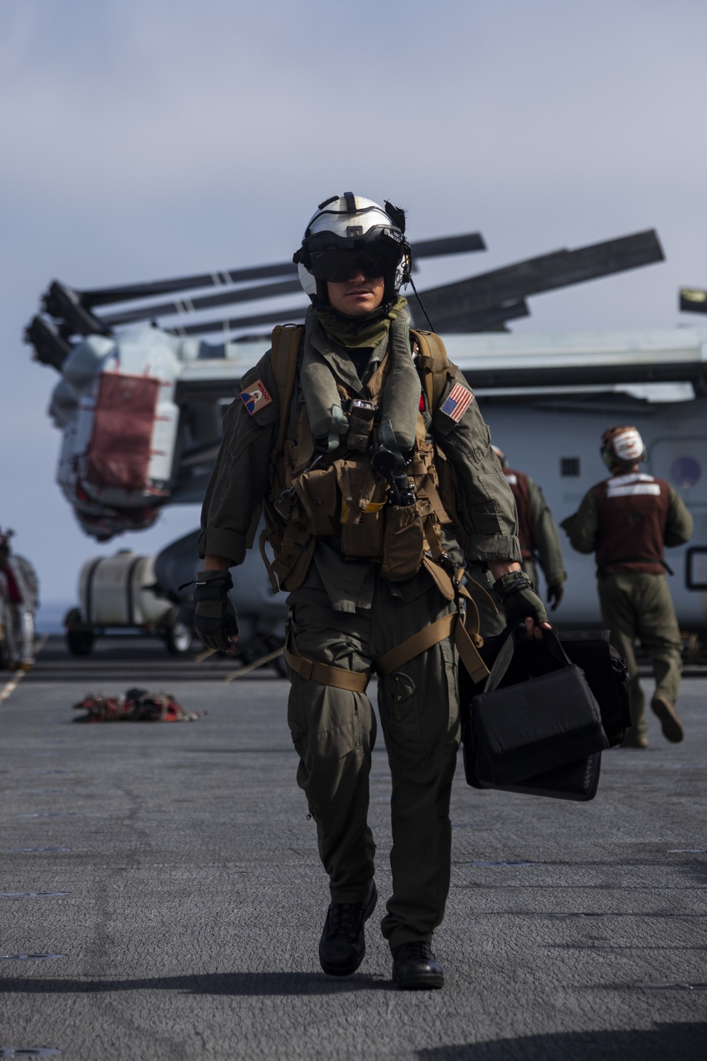 15th MEU, USS Makin Island conduct search and rescue operations