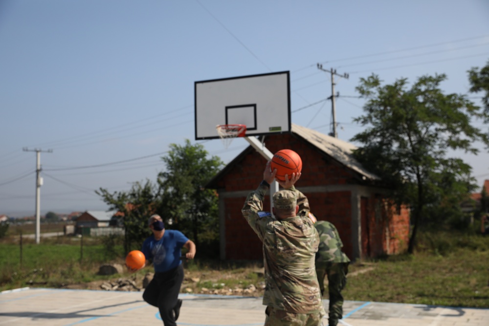 KFOR dedicates basketball court to primary school playground