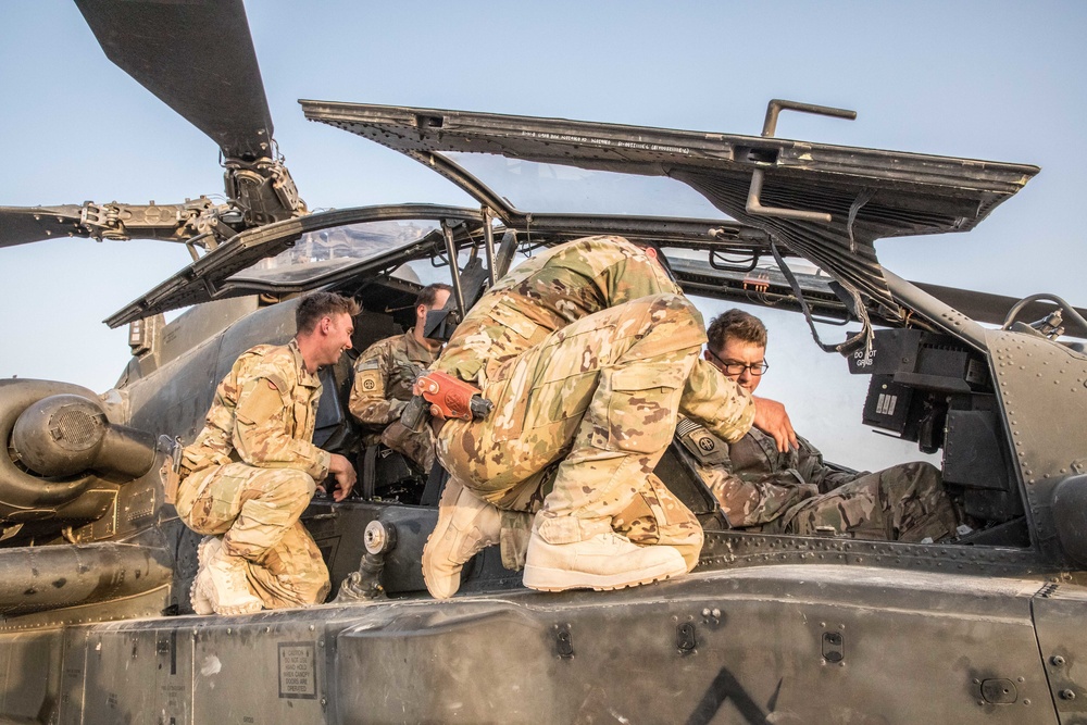 AH-64 Apache class at Al Asad Air Base
