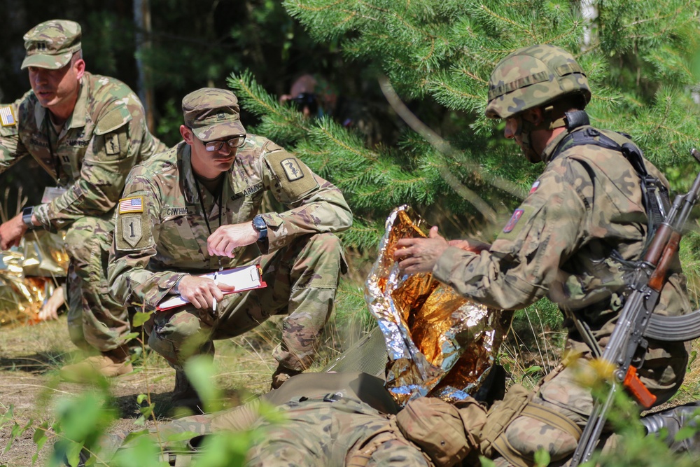 U.S. Army Europe Soldiers assist with MILITARY DOCTOR 20 in Poland