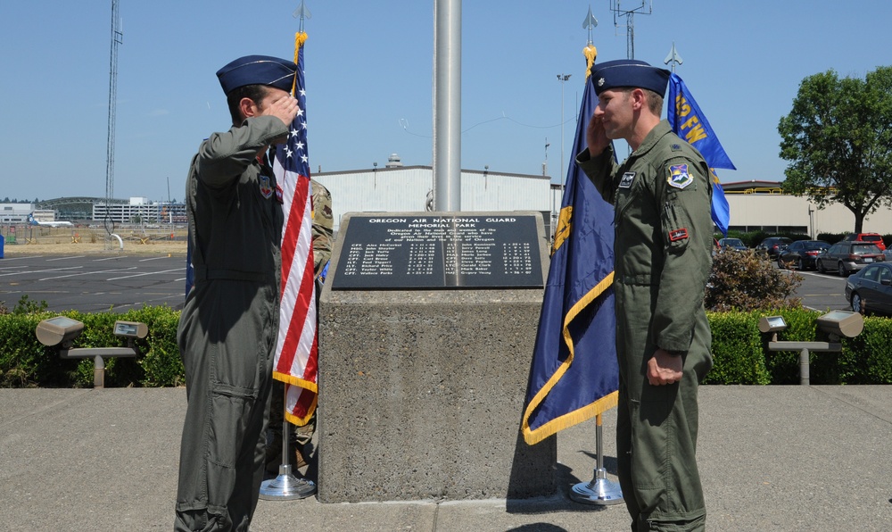 142nd Operations Support Flight Change of Command