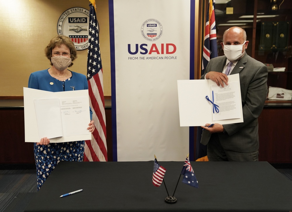USAID Acting Administrator meets with Australian Foreign Service for MOU
