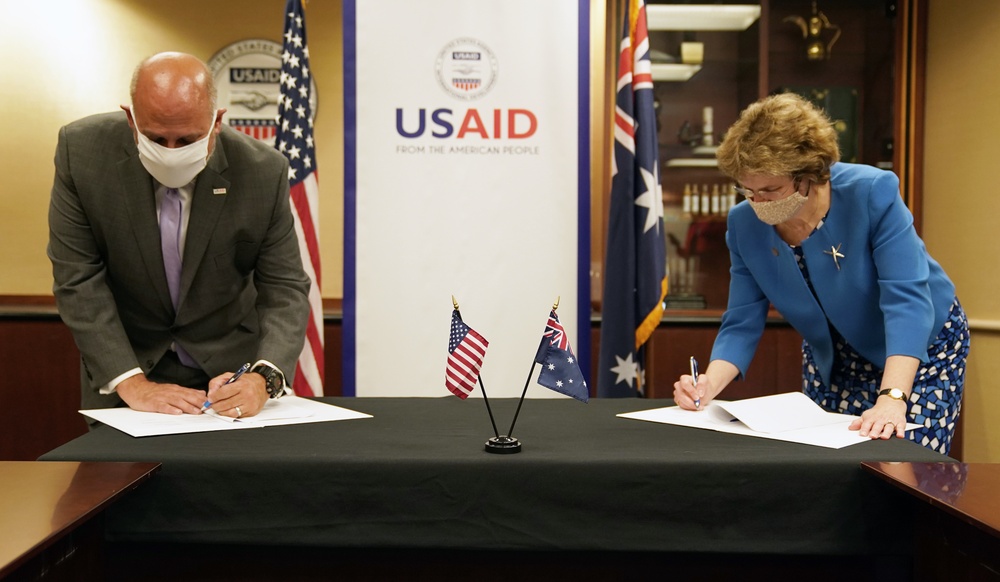 USAID Acting Administrator meets with Australian Foreign Service for MOU