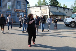 Soldiers new to Fort Wainwright take part in city tour
