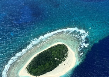 Andersen KC-135 crew locates missing mariners on lone Pacific island