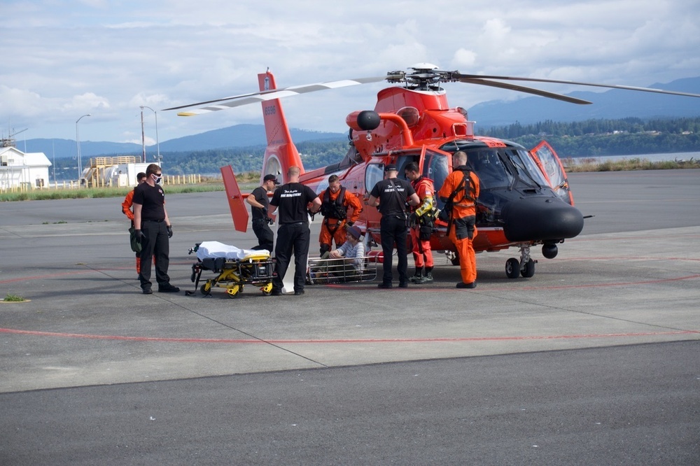 Coast Guard rescues injured hiker from Olympic National Park