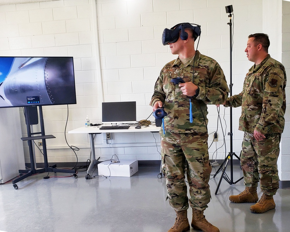 Virtual JSTARS: Training enters virtual reality