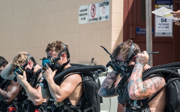 CTF-56 EOD Participate in Pool Medical Training