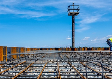 Lorain Harbor new cell construction