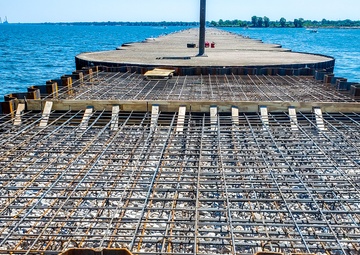 Lorain Harbor new cell construction